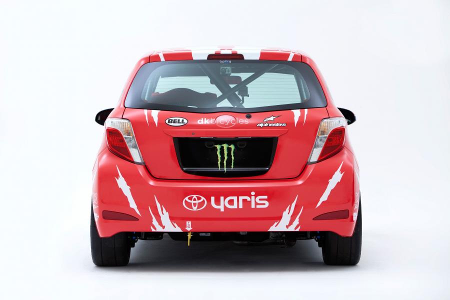  Toyota Yaris B-Spec Club Racer 2011 года  (фото 5 из 5)